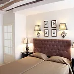 Hotel Saint-Louis En L\'Isle - Notre-Dame