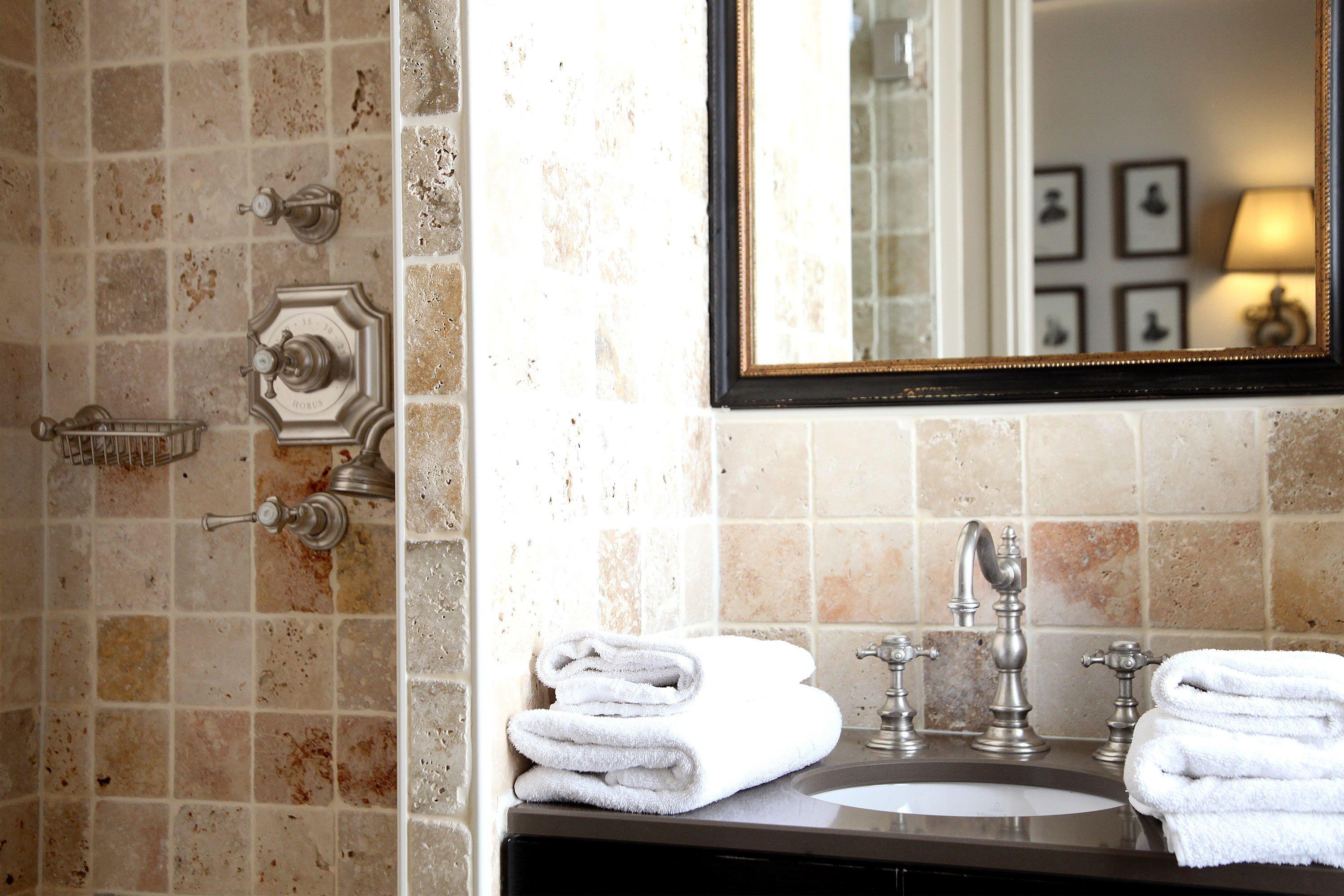 Hotel Saint-louis En L'isle - Notre-dame 3*